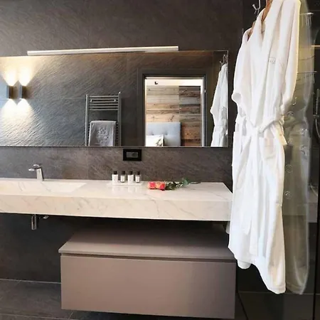 Splendid House - Up To 10 Guests Дом отдыха *