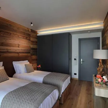 Splendid House - Up To 10 Guests Брей-Червиния